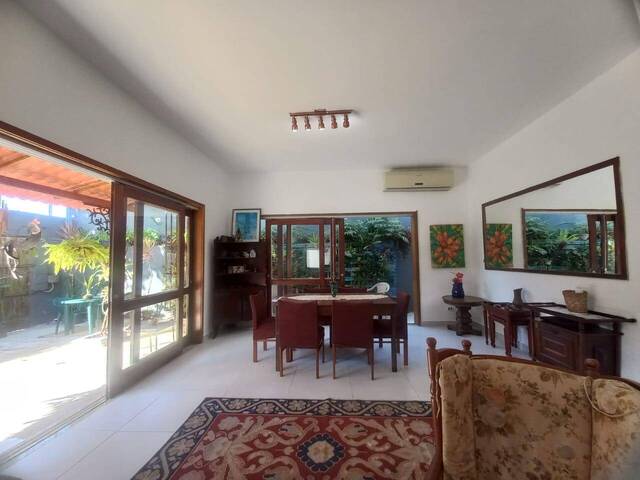 Casa para Venda em Guarujá - 4